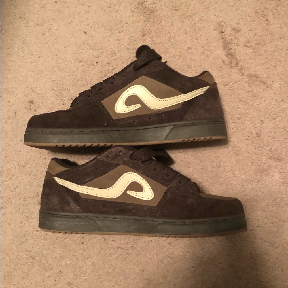 Adio Wray Skate Shoes Size 11 ( No Insoles )